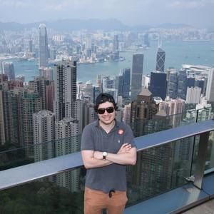 Meet your Posher, Simon